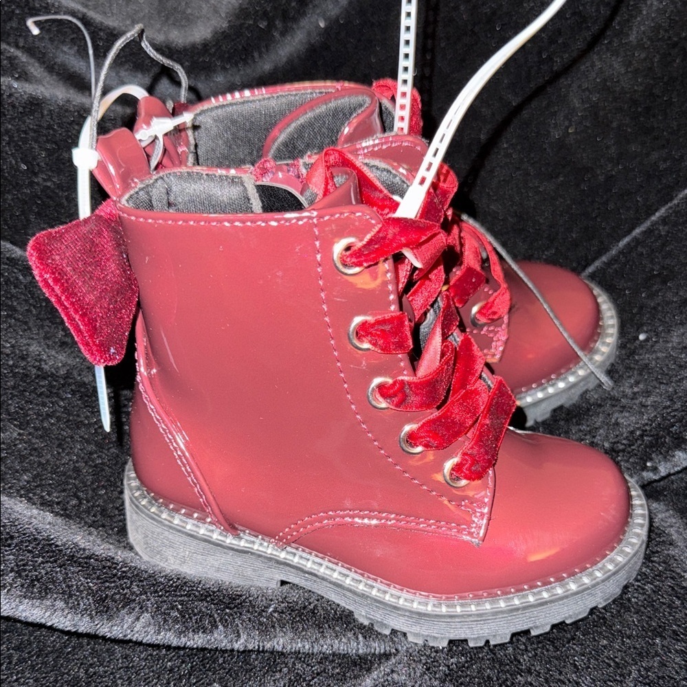 Self Esteem Kids patent leather velvet bow Boots Sz6 NWT